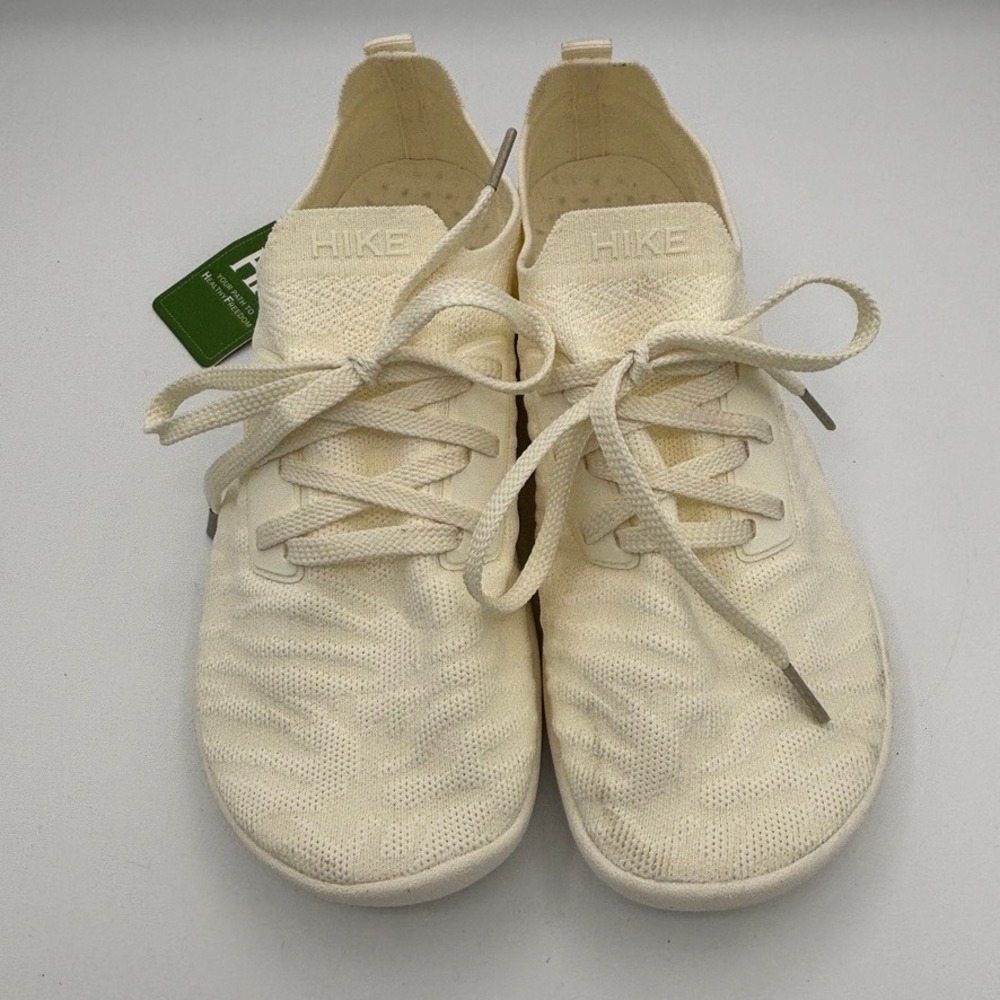Hike Footwear NEW Barefoot Shoes Women Sz 7.5 Cream Knit Minimalist Sneakers